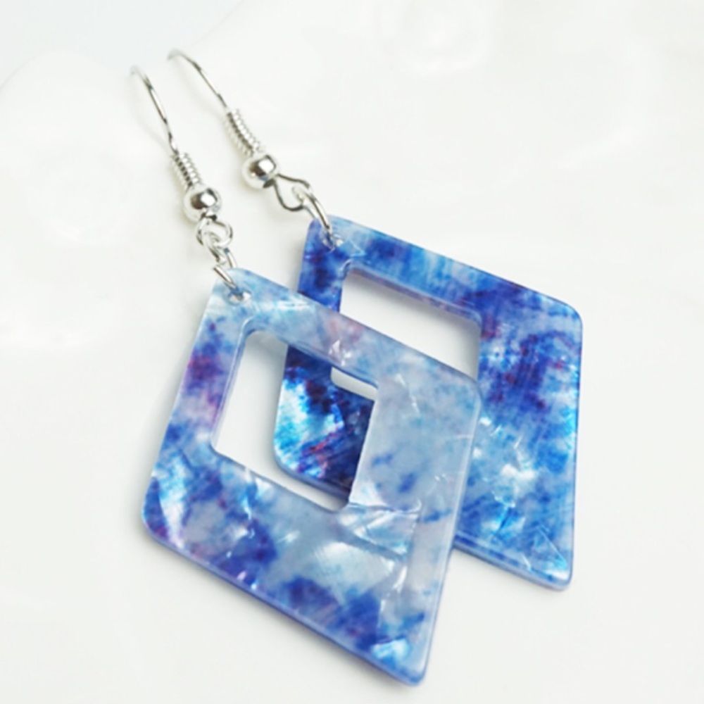 2/$20 Blue Hollow Rhombus Acrylic Earrings